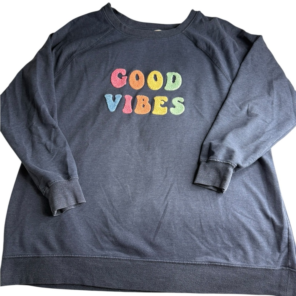 Wildfox Good Vibes Navy Blue Chenille Patch Raglan Sweatshirt XL